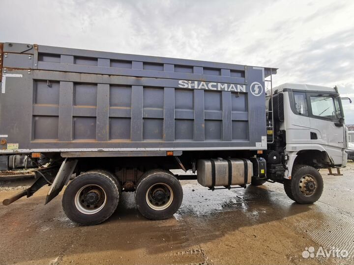 Shacman (Shaanxi) SX32586T385, 2021