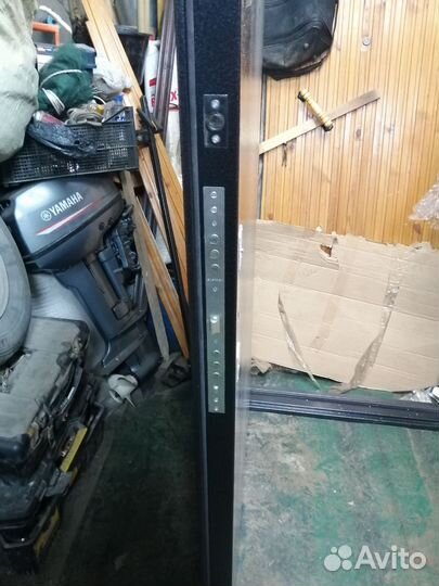 Продам новую металлическую дверь