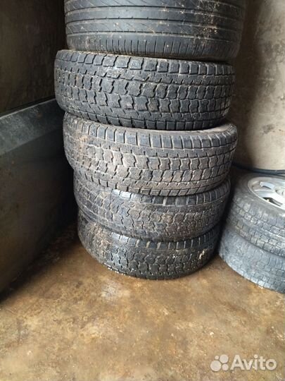 Goodyear Wrangler Ultra Grip 265/65 R17