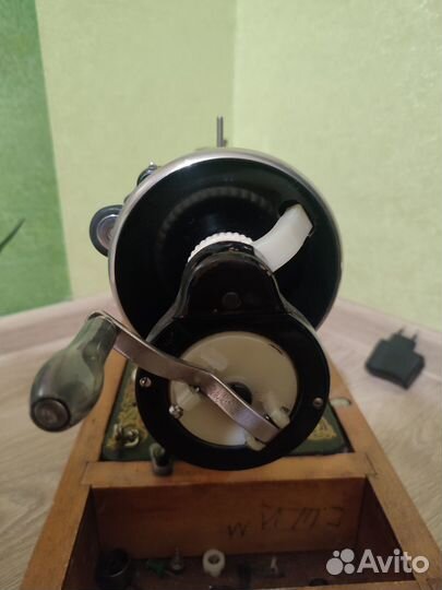 Швейная машина ручная