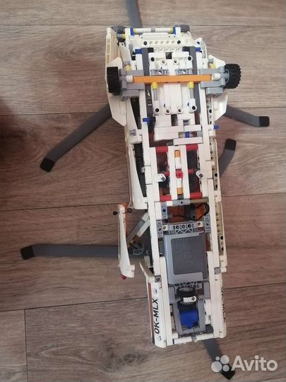 Вертолёт из лего