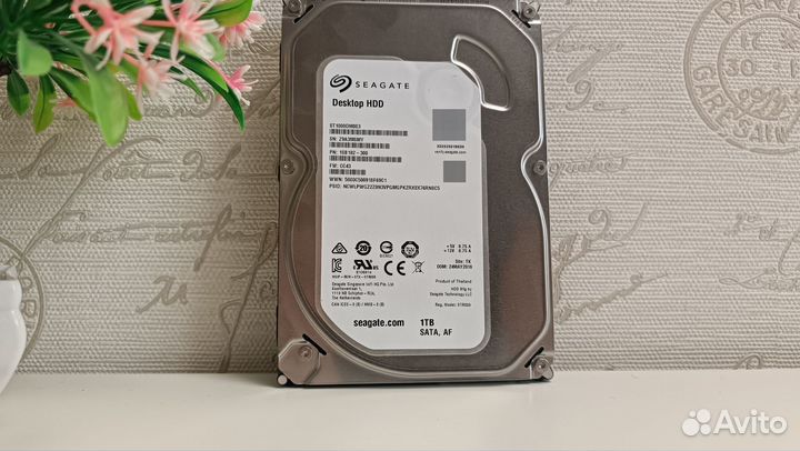 Жесткий диск 1 тб Seagate Barracuba