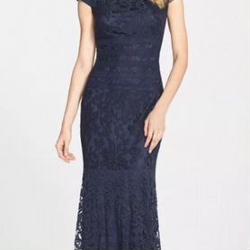 Tadashi Shoji Вечернее платье