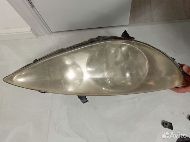 Фара правая peugeot 307