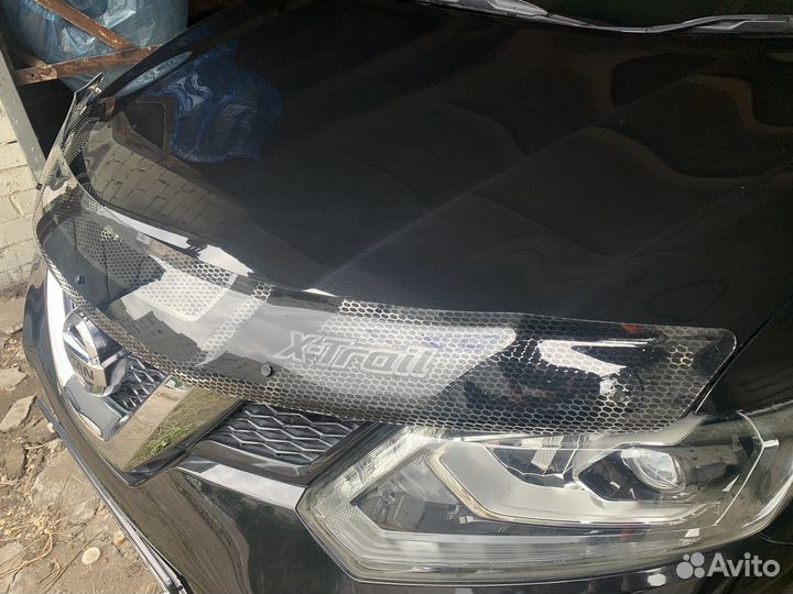 Дефлектор капота Nissan X-Trail