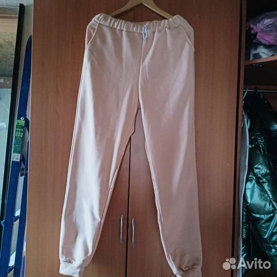 Спортивный костюм тройка женский