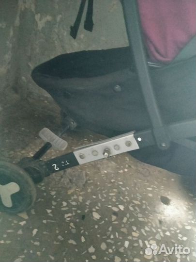 Прогулочная коляска