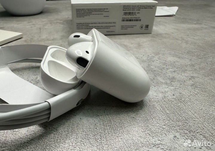 Наушники Apple airpods 2 Lux +Чехол в