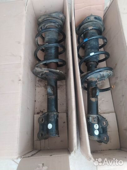 Стойки амортизатора передние Ssangyong Actyon