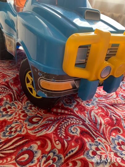 Детская машинка каталка с ручкой