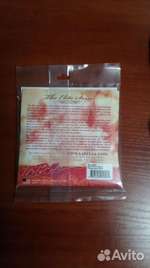 Нейлоновые струны и ремень для гитары, всё новое