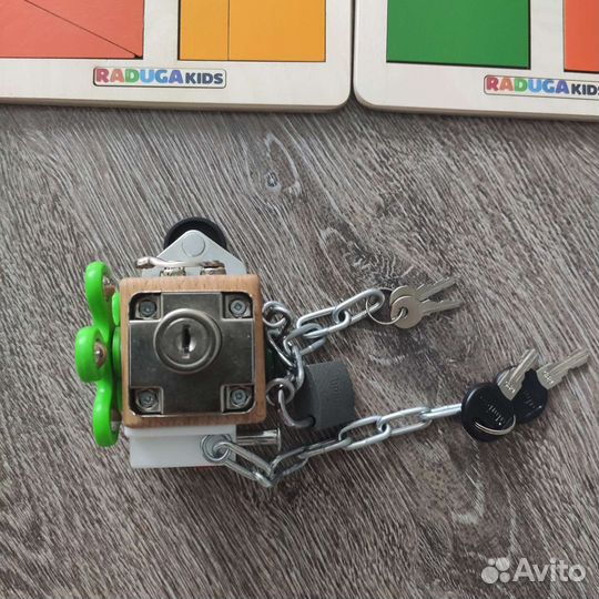 Развивающие игрушки пакетом