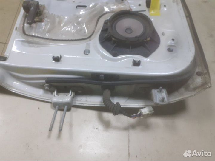 Дверь задняя правая Toyota Cresta 90