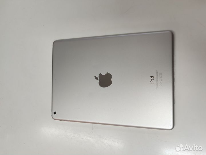 iPad Air A1474