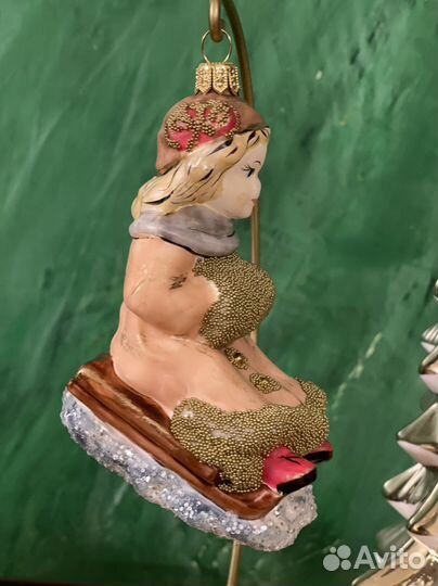 Елочные игрушки стекло irena, девочка на санях