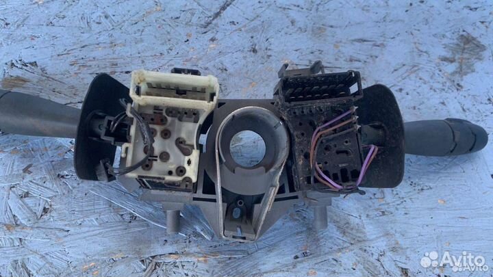 Переключатель подрулевой (стрекоза) Renault Scenic