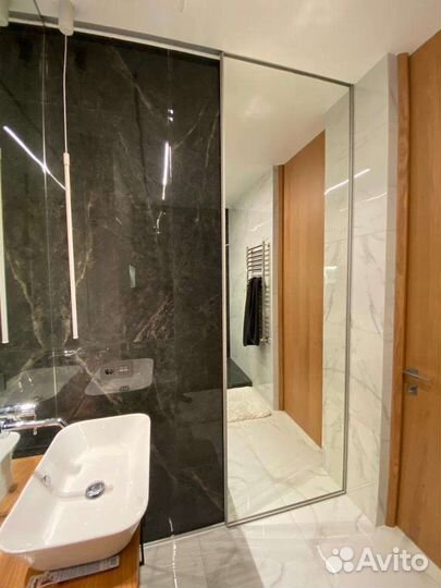 Зеркало настенное