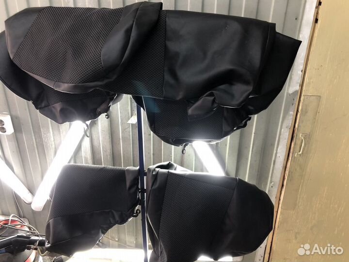 Чехлы на LADA vesta