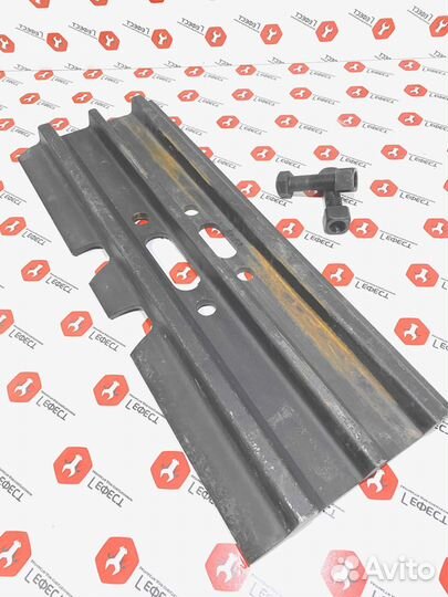 Башмак экскаватора 3G 900 мм 20Y-32-11331