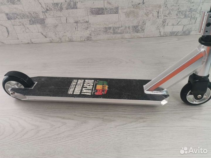 Трюковой самокат новый