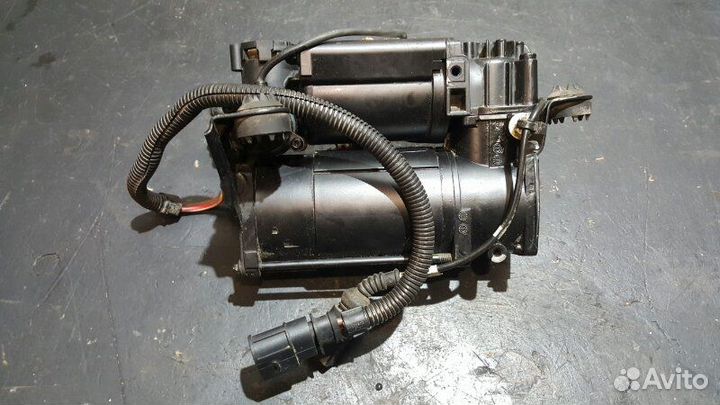 Компрессор пневмоподвески Audi S8 D3 BSM 2006