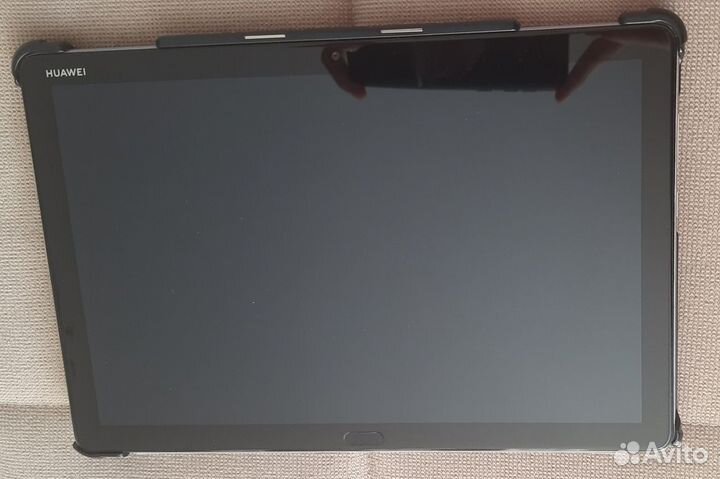 Продам планшет Huawei BAH2-L09 (Media pad M5)