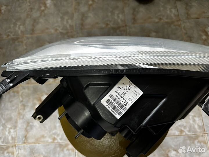 Фара левая Гранта оригинал