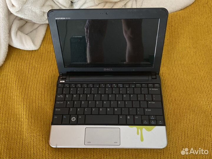 Нетбук Dell inspiron mini