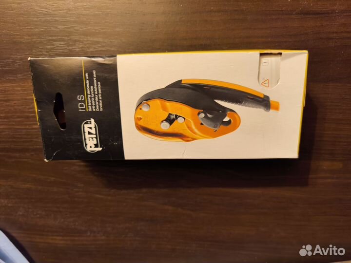 Petzl ID'S спусковое устройство