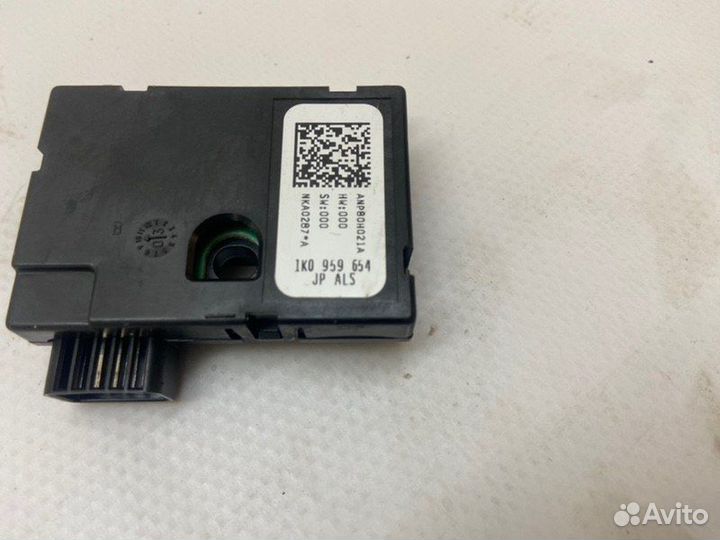 Датчик угла поворота руля Volkswagen Golf 1K1