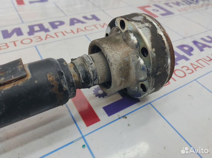 Вал карданный передний Audi Q7 (4L) 7L0521101D