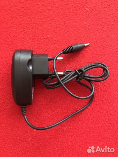 Зарядное устройство