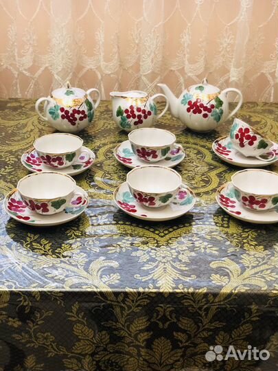 Чайный и кофейный сервизы