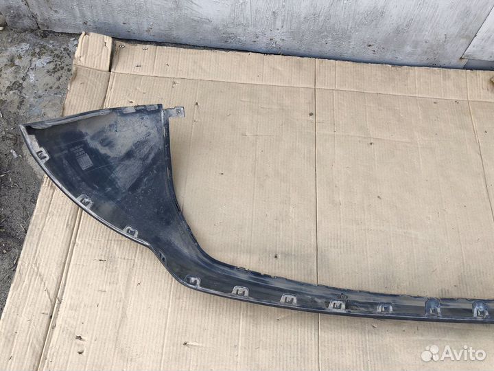 Юбка заднего бампера Skoda Yeti 5L6807521