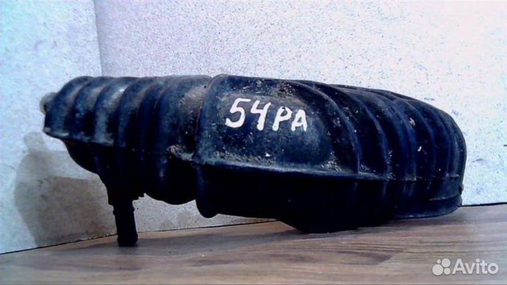 Патрубок воздушного фильтра Audi 80 - B4/8C (1991