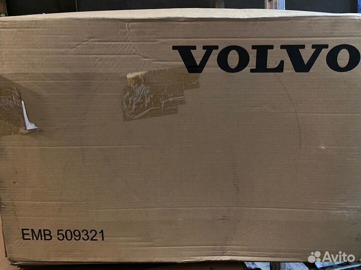 Радиатор кондиционера Volvo S60