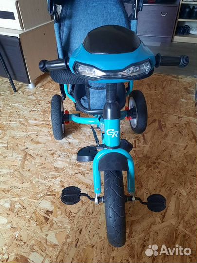 Детский трехколесный велосипед