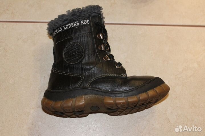 Ботинки детские для мальчика на меху 25 размер