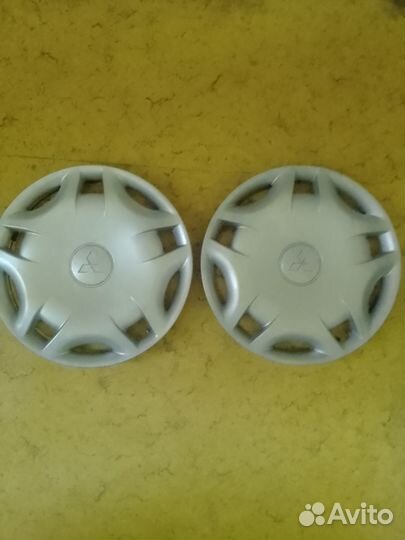 Мицубиси колпак R - 15