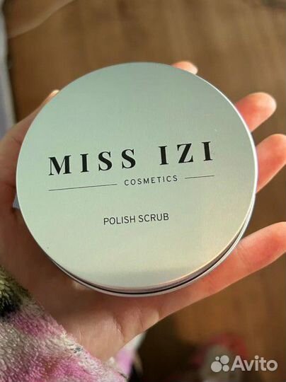 Скраб-пилинг для лица с ана кислотами новый