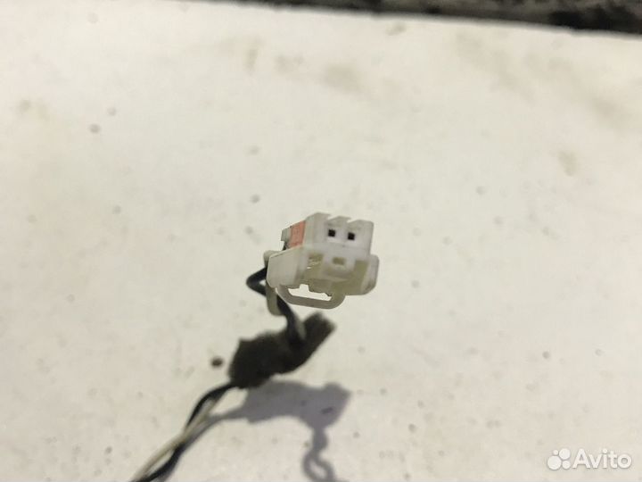 Антенна бесключевого доступа Мазда сх7 Mazda CX7