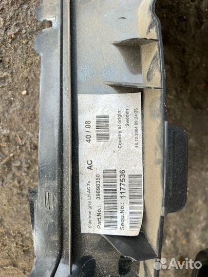 Обшивка багажника задняя левая Volvo Xc90