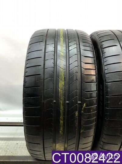 Pirelli P Zero PZ4 295/35 R21 96T