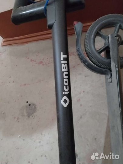 Самокат взрослый электрический бу