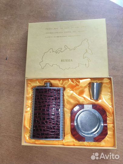 Набор фляжка, пепельница, стопка