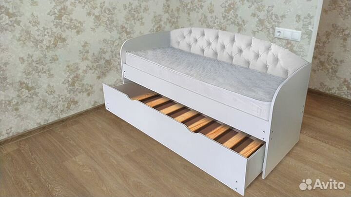 Кровать 2е спальное лдсп детская мягк спинка