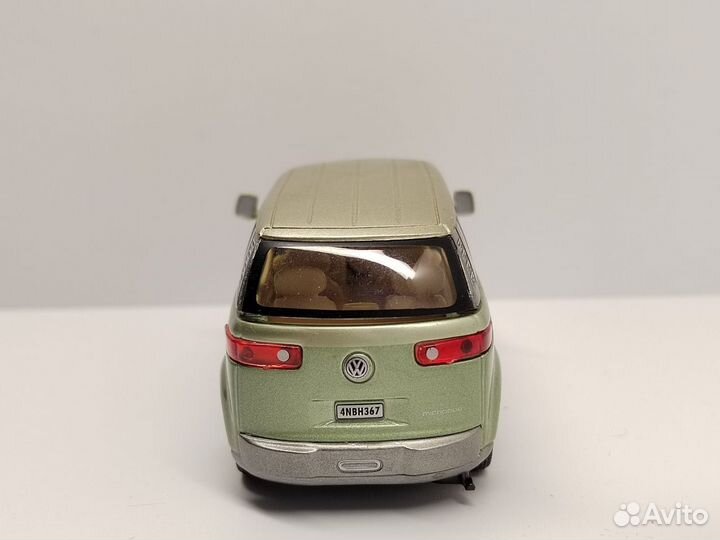 VW Microbus 2001 (Cararama) 1/43