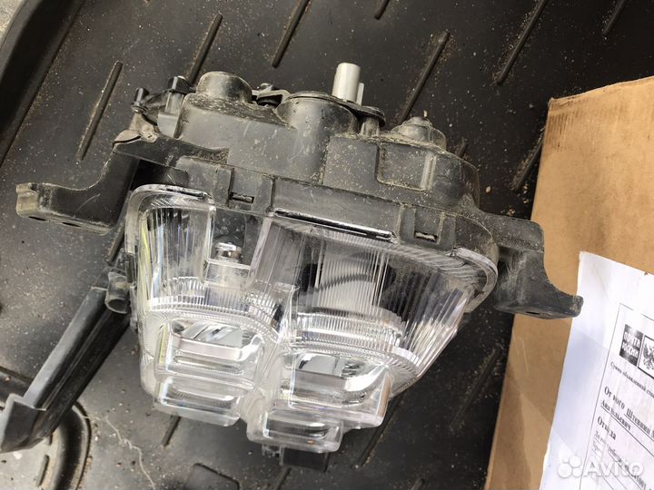 Противотуманный фонарь KIA Sorento Prime