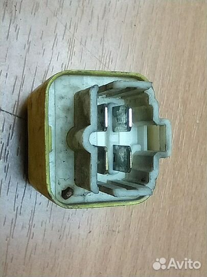 Реле JE16, Mazda 626 GD