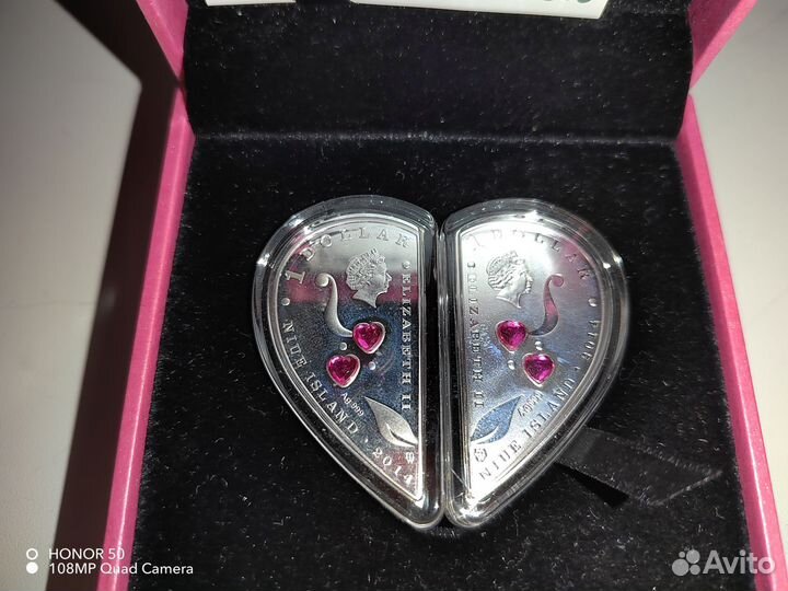 Коллекционная монета